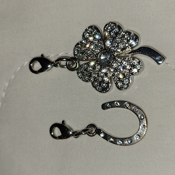 Lucky charms: Horseshoe and 4 leaf clover with crystals - Picture 7 of 15